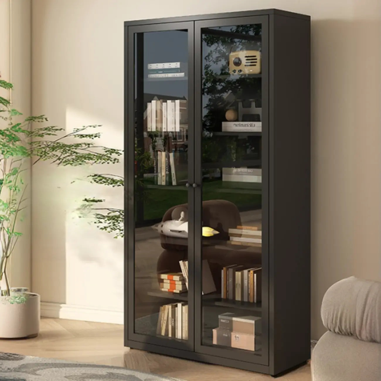 Vitrine haute à 6 niveaux avec portes vitrées