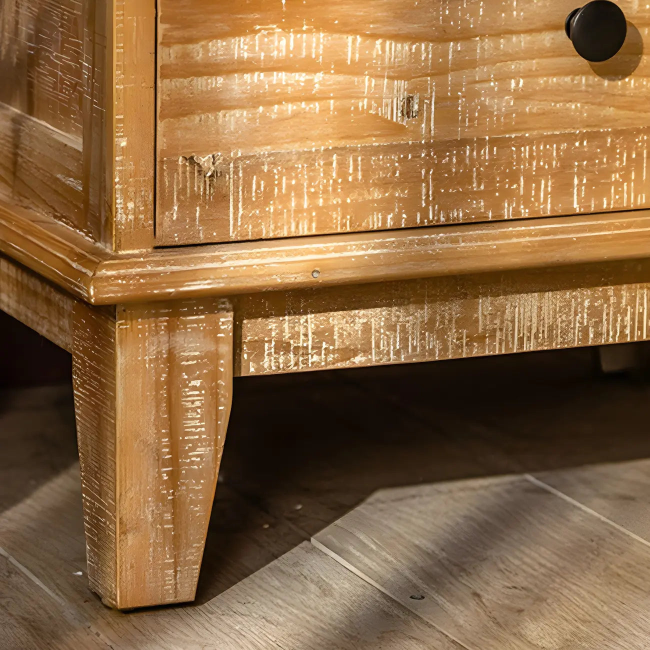 Vitrine standard avec portes vitrées en bois clair naturel