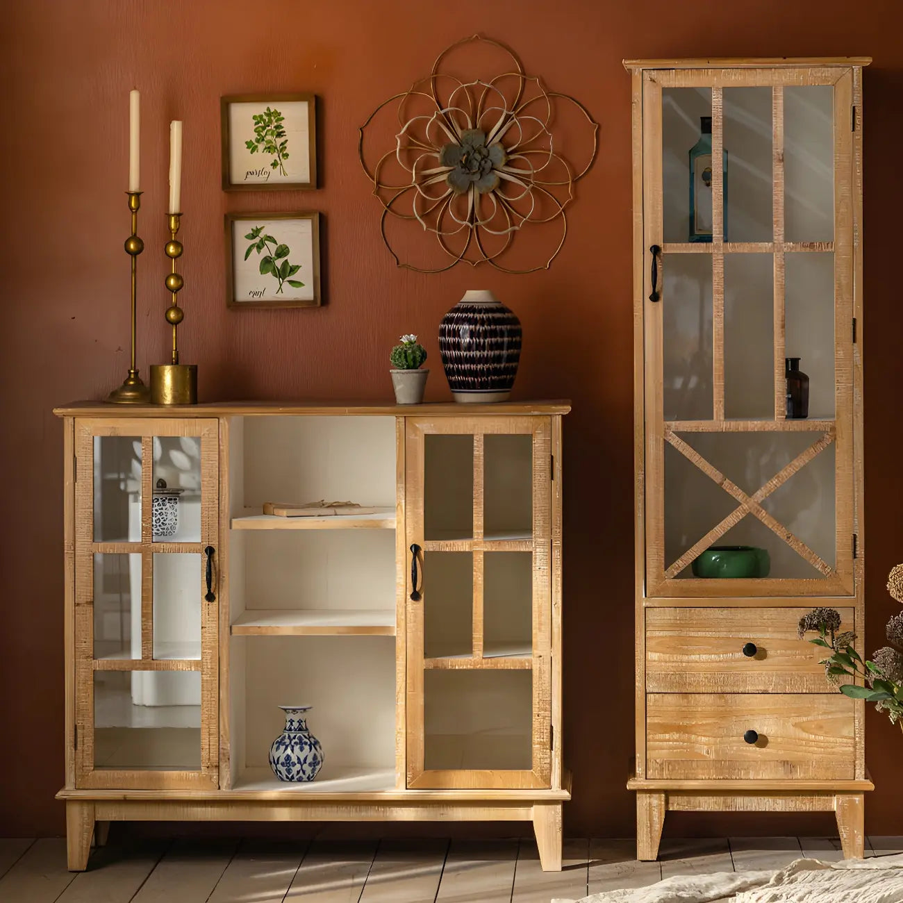 Vitrine standard avec portes vitrées en bois clair naturel