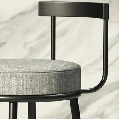 Tabourets de bar glamour en métal rembourré avec dossier bas ouvert pour la cuisine