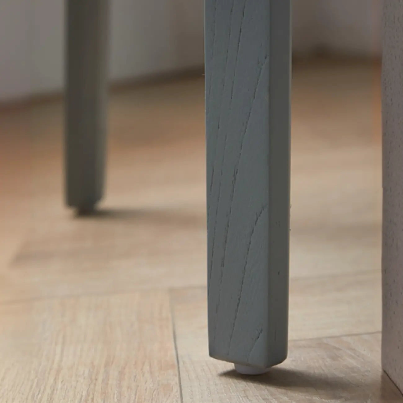 Tabourets de bar minimalistes en bois avec repose-pieds pour la cuisine