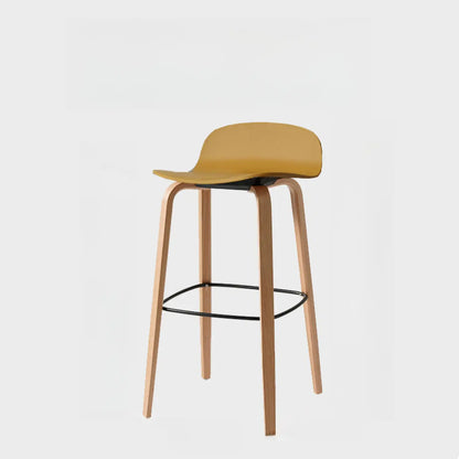 Tabourets de bar minimalistes en bois avec repose-pieds pour la cuisine