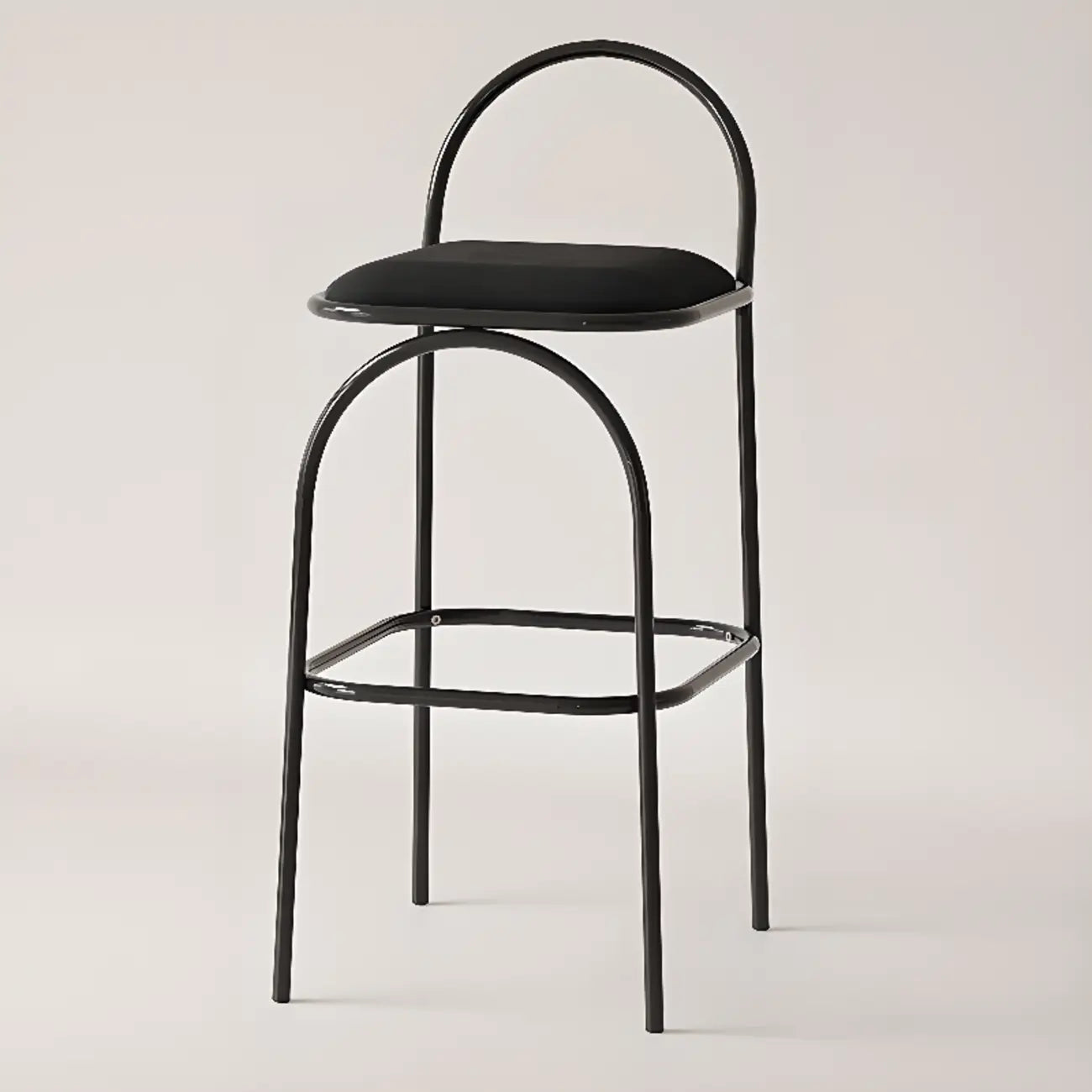 Tabourets de bar minimalistes en cuir avec structure en métal et dossier ajouré