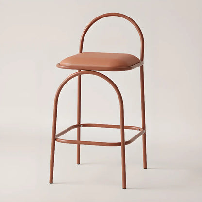 Tabourets de bar minimalistes en cuir avec structure en métal et dossier ajouré