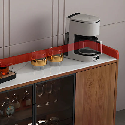 Cave à vin moderne avec porte vitrée et plancher en bois, grande capacité