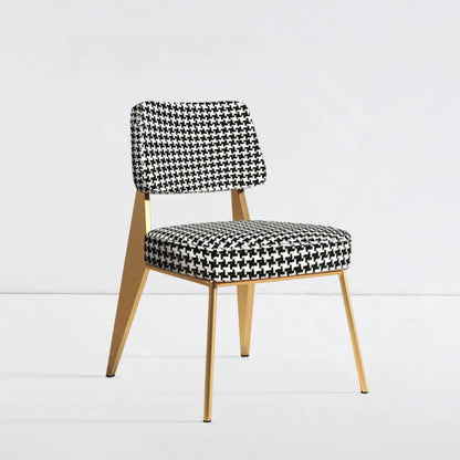 Chaise de salle à manger moderne rembourrée avec accoudoirs