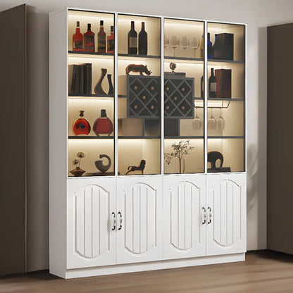 Vitrine en bois noir avec porte vitrée et rangement pour vin