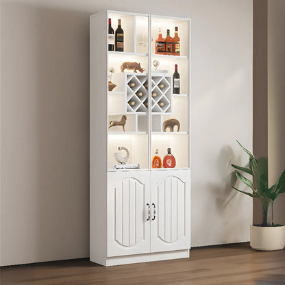 Vitrine en bois noir avec porte vitrée et rangement pour vin