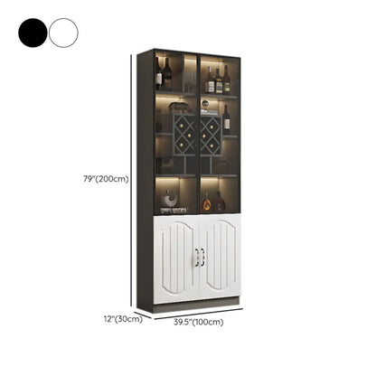 Vitrine en bois noir avec porte vitrée et rangement pour vin