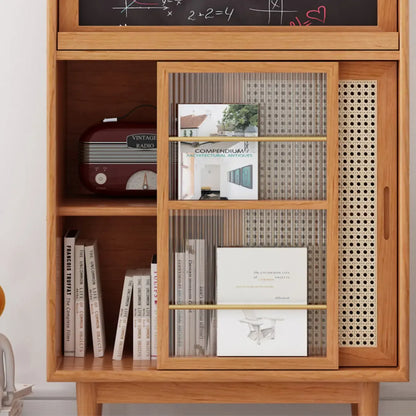 vaisselier de cuisine en bois brun avec portes en rotin