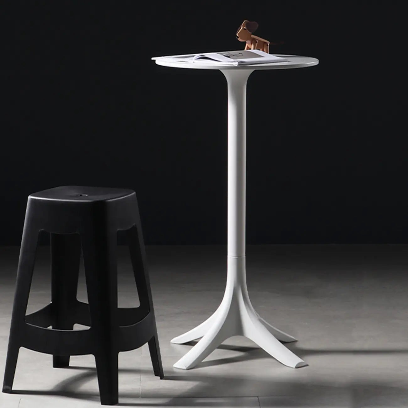 Table de bar ronde moderne en acrylique blanc pour bistro