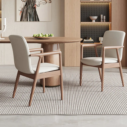Fauteuil de salle à manger moderne en bois recouvert de similicuir