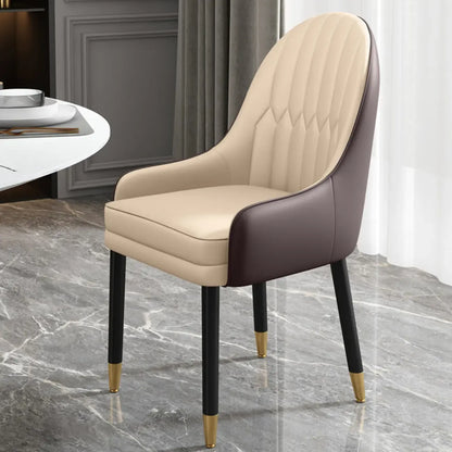 Chaise de salle à manger en similicuir, color block, accoudoirs inclinés et pieds en métal