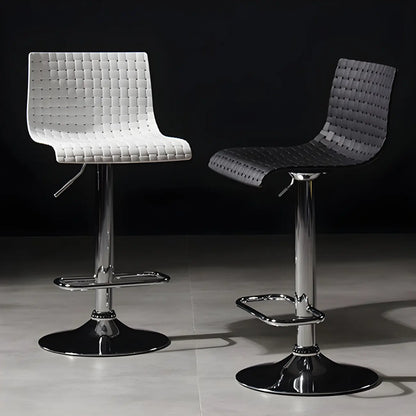 Tabourets de bar pivotants et réglables modernes en rotin synthétique à assise carrée