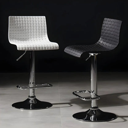 Tabourets de bar pivotants et réglables modernes en rotin synthétique à assise carrée