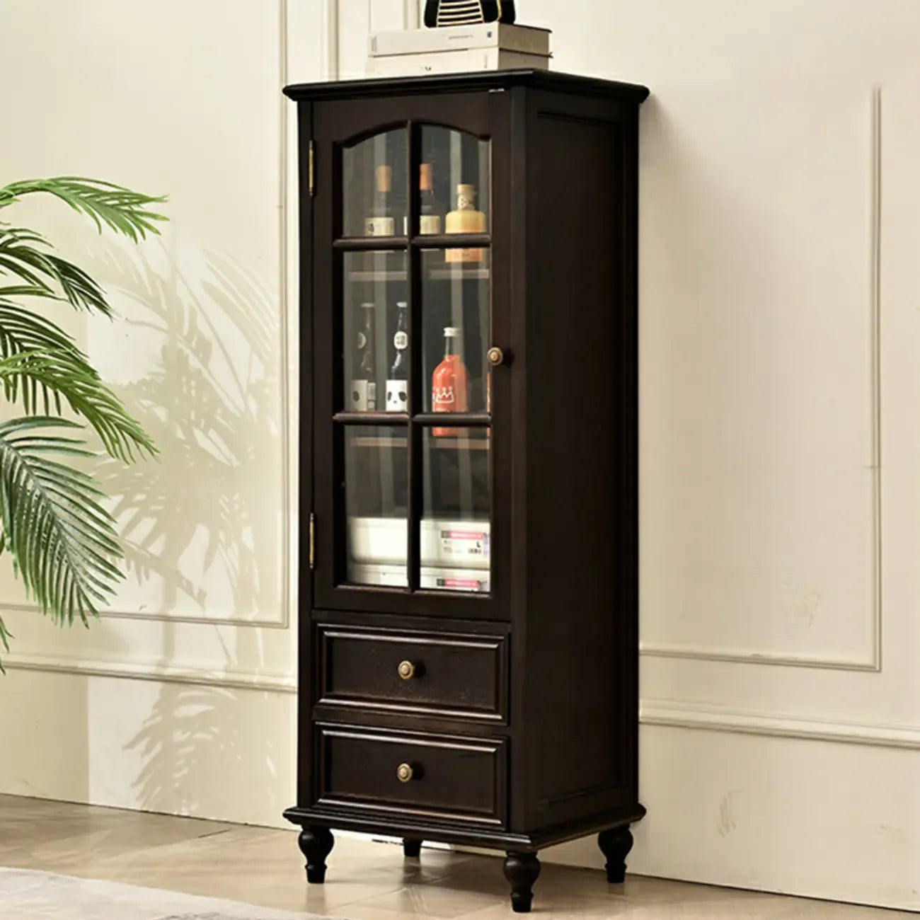 vaisselier traditionnel à 2 tiroirs en bois massif avec porte vitrée