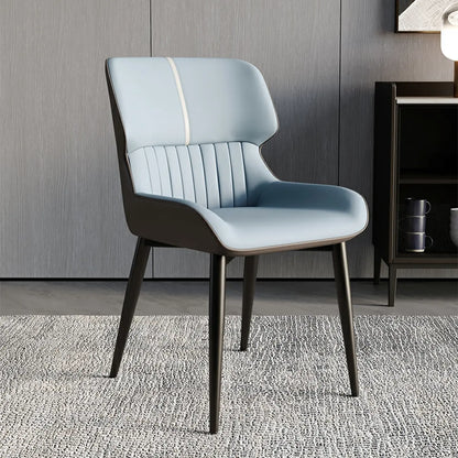Chaise de salle à manger sans accoudoirs, dossier bas en cuir