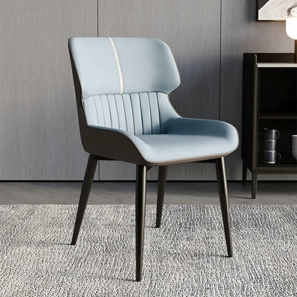 Chaise de salle à manger sans accoudoirs, dossier bas en cuir