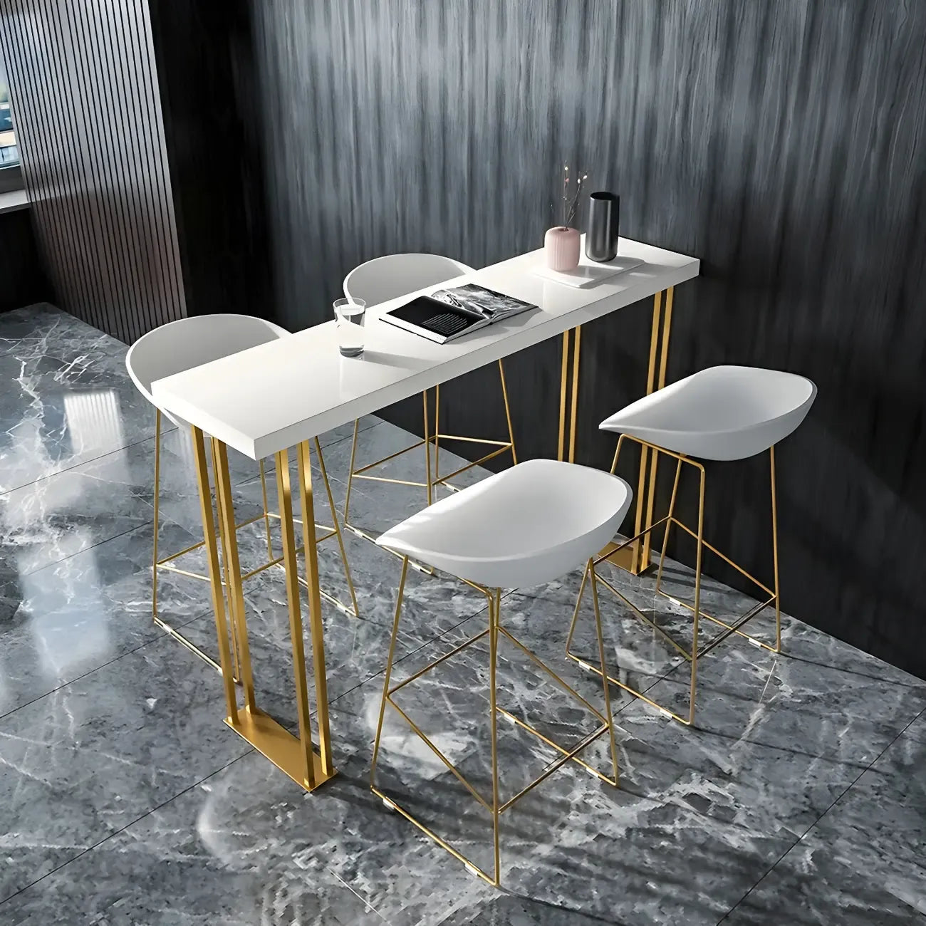 Tables de bar en bois blanc glamour et fer doré
