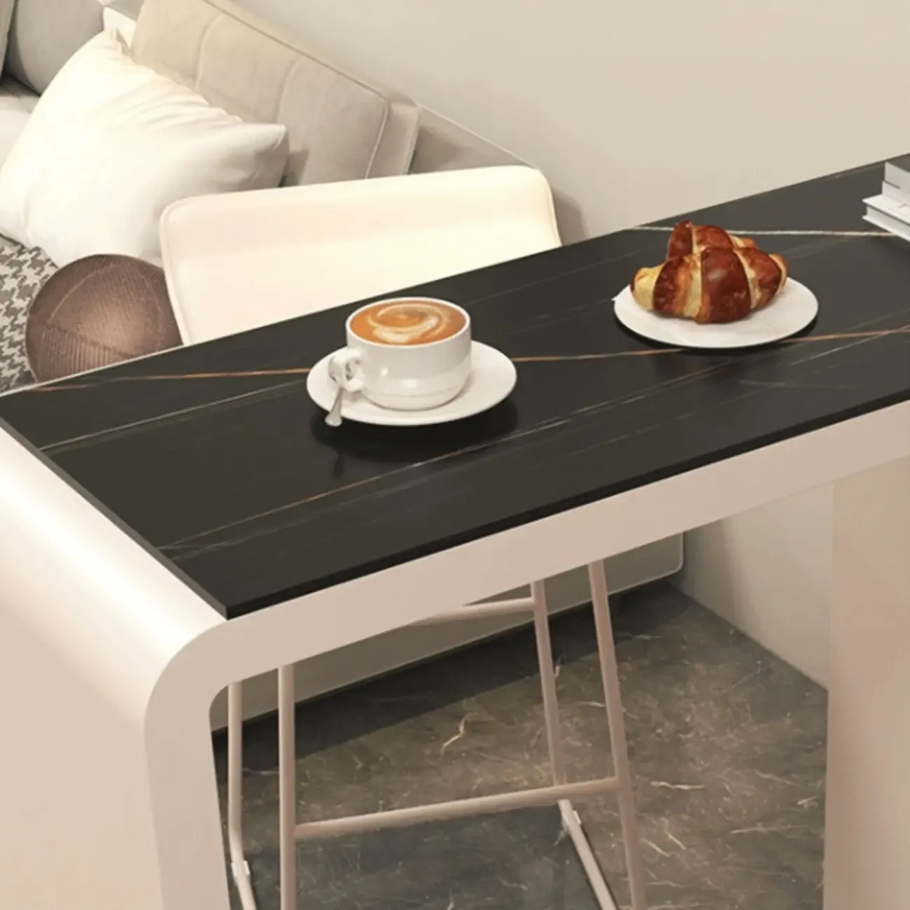 Tables de bar modernes en pierre et métal à double piédestal avec rangement intégré