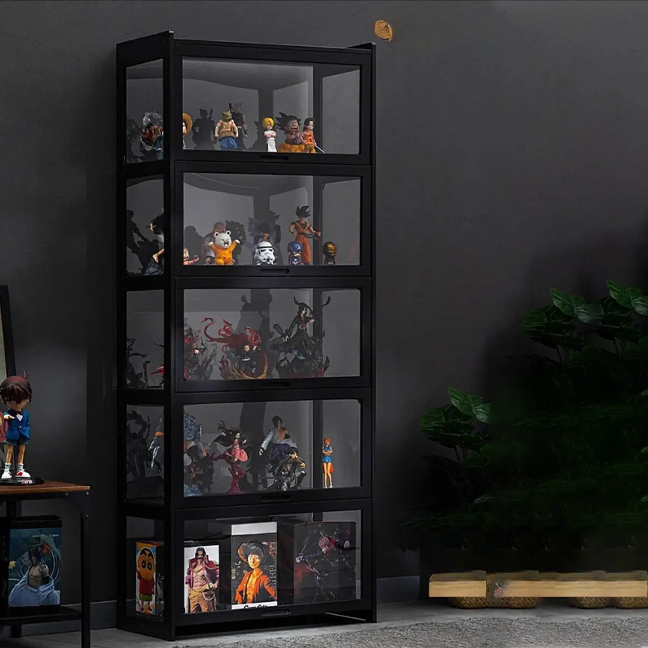 Vitrine moderne en bambou noir et verre avec porte rabattable