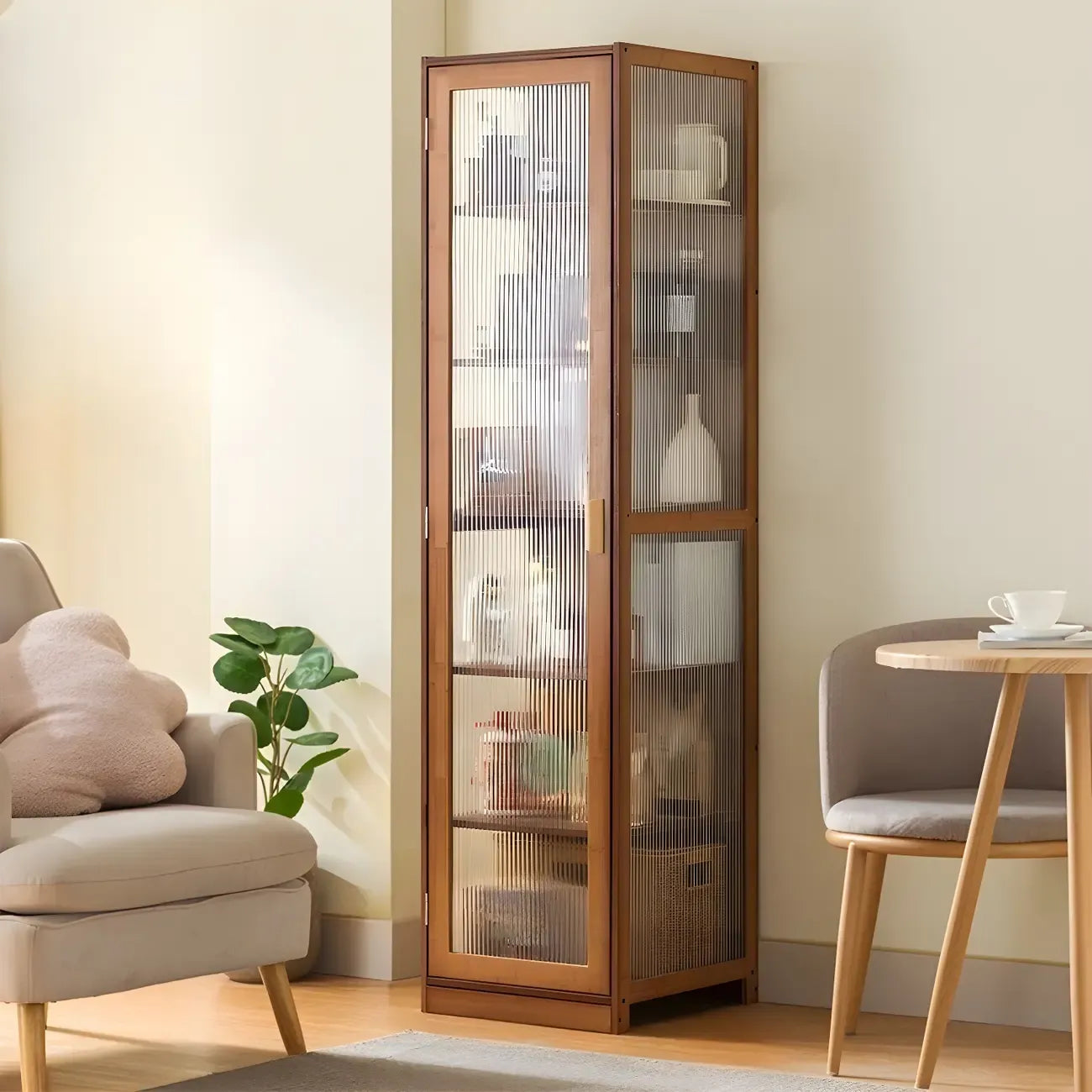 Vitrine étroite et réglable de style scandinave en bambou et verre