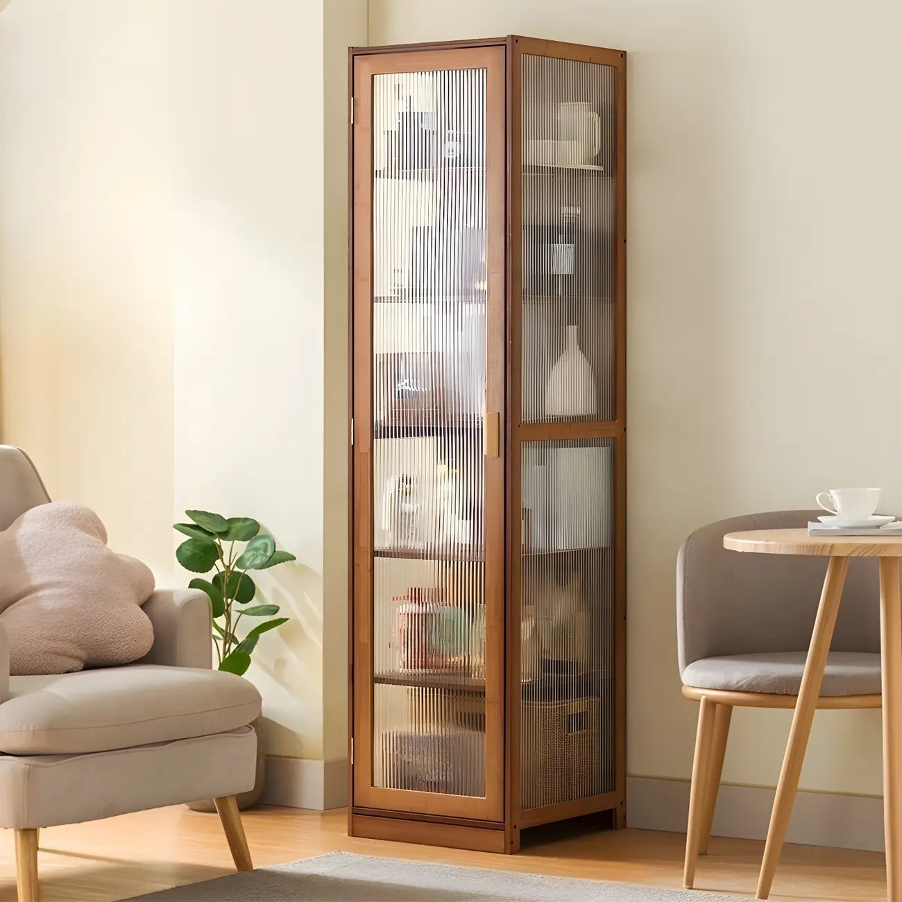 Vitrine étroite et réglable de style scandinave en bambou et verre