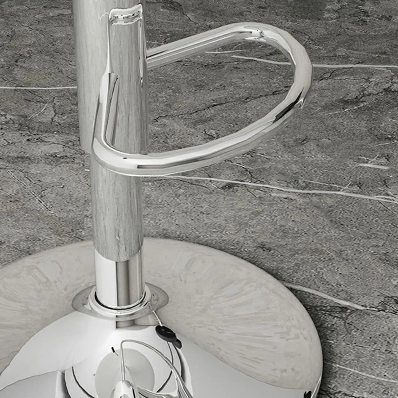 Tabourets de bar pivotants réglables revêtus de cuir