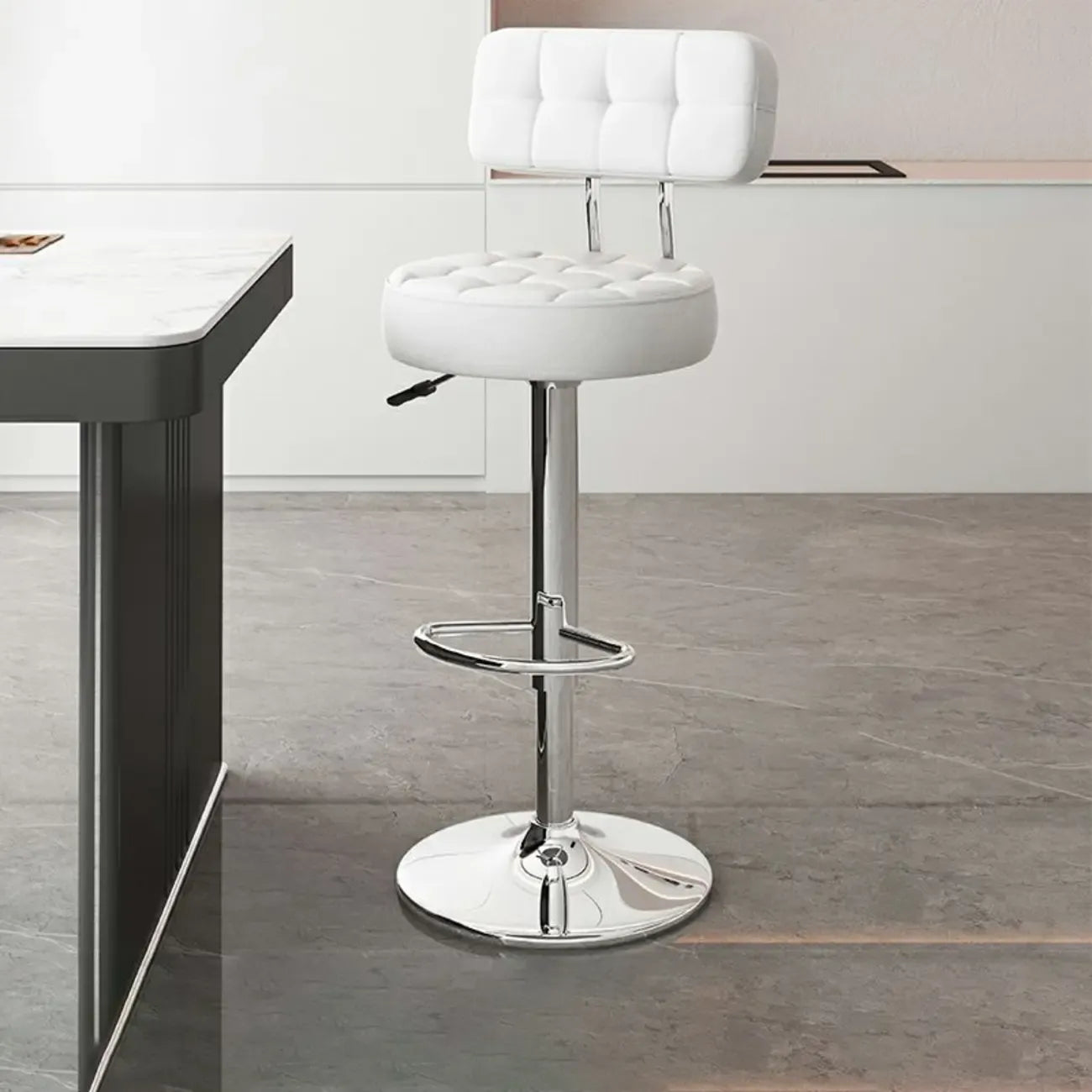 Tabourets de bar pivotants réglables revêtus de cuir
