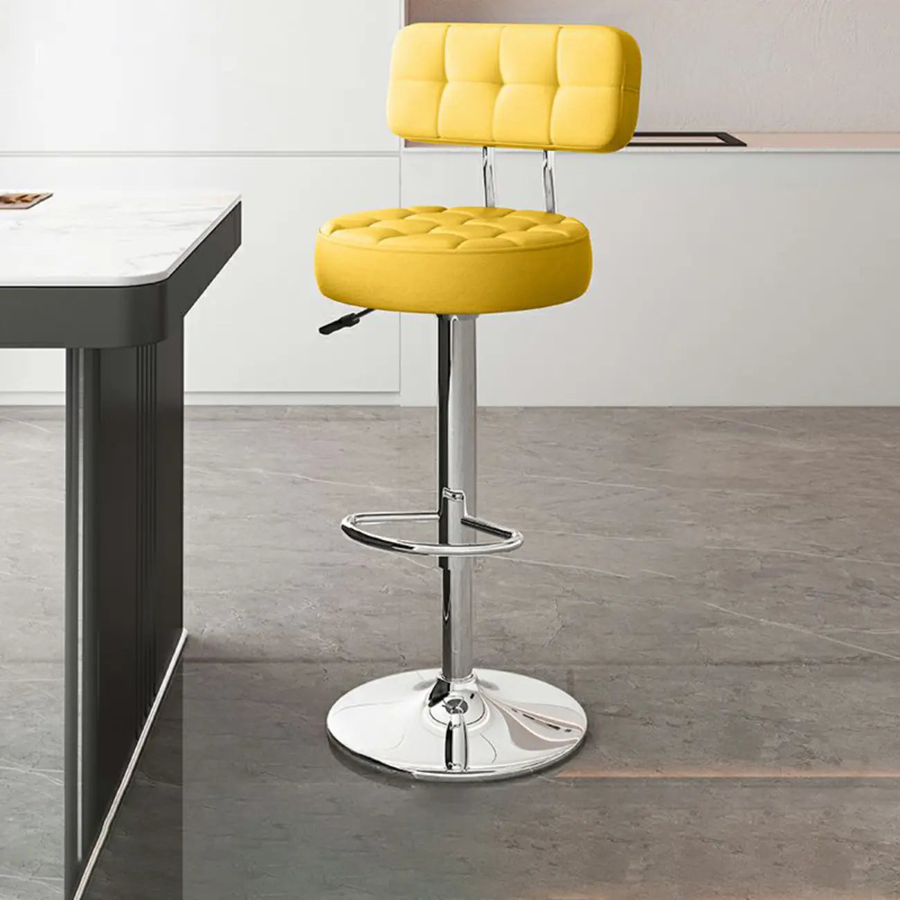 Tabourets de bar pivotants réglables revêtus de cuir