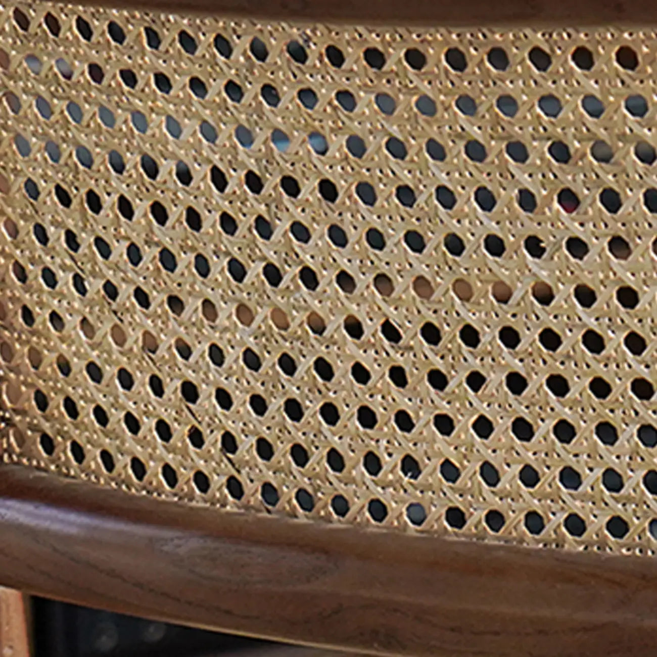 Tabouret de bar haut carré en rotin style vintage, élégant et élégant.