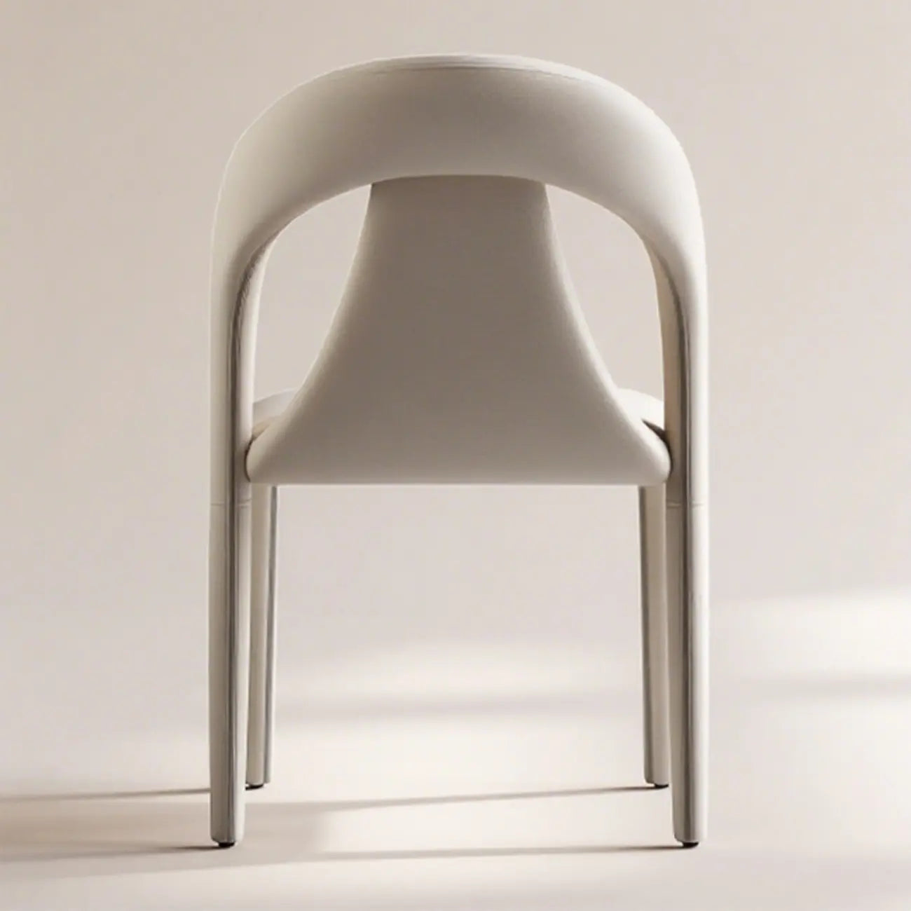 Ensemble de 2 chaises de salle à manger modernes sans accoudoirs, dossier incurvé en similicuir