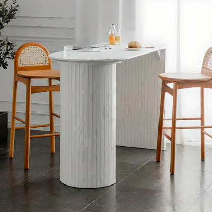 Tables de bar modernes blanches à double piétement en bois de forme libre