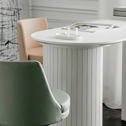 Tables de bar modernes blanches à double piétement en bois de forme libre