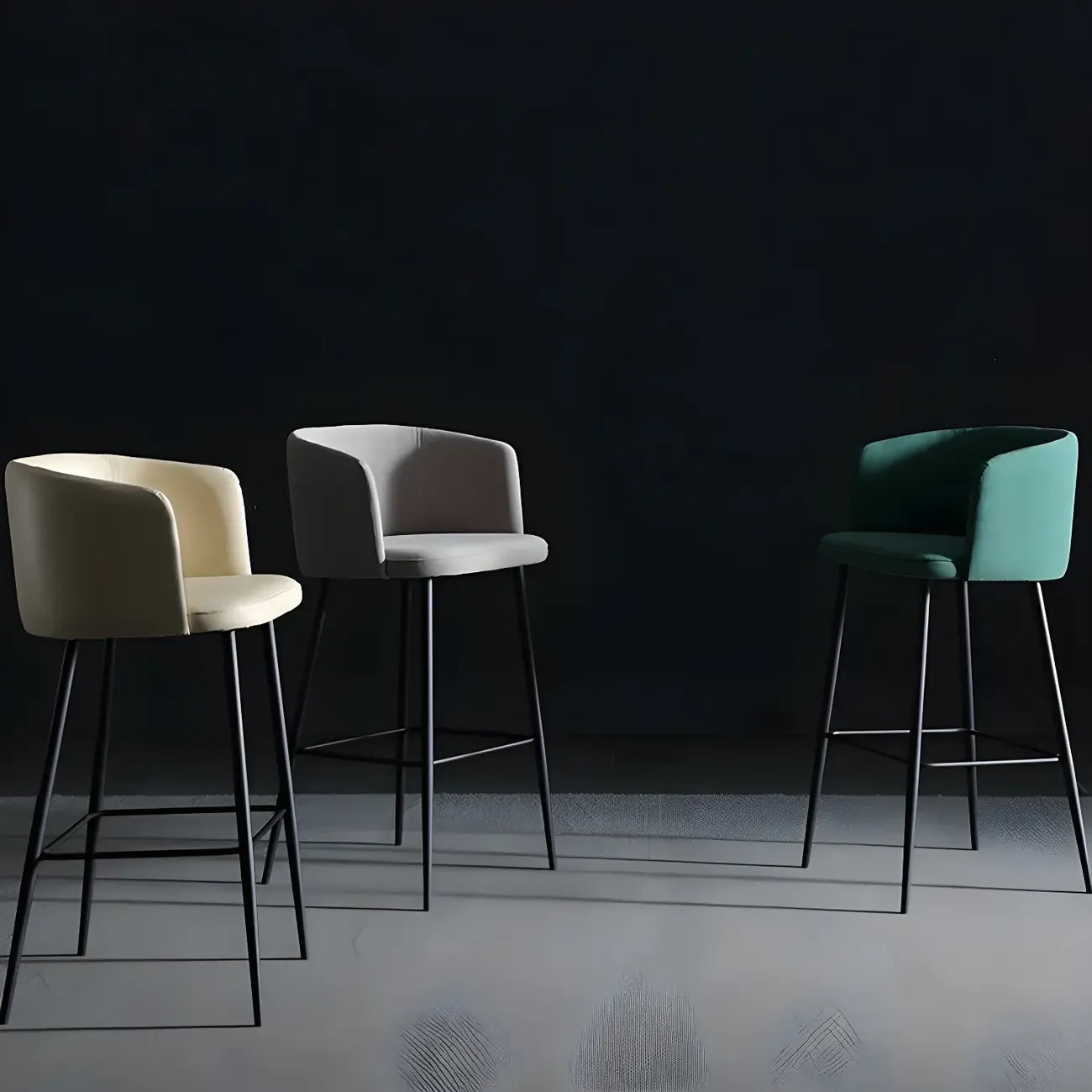 Tabourets de bar hauts à oreilles en similicuir de type seau