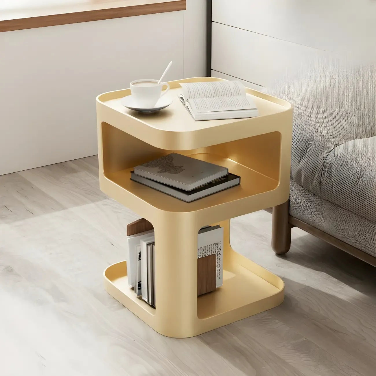 Table d'appoint carrée moderne en métal avec étagères de rangement