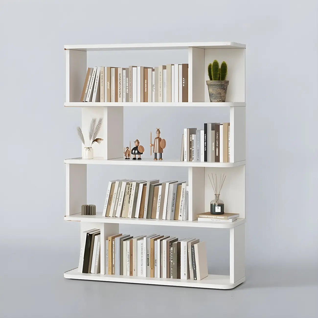Bibliothèque moderne haute en noyer à 6 étagères et dos ouvert