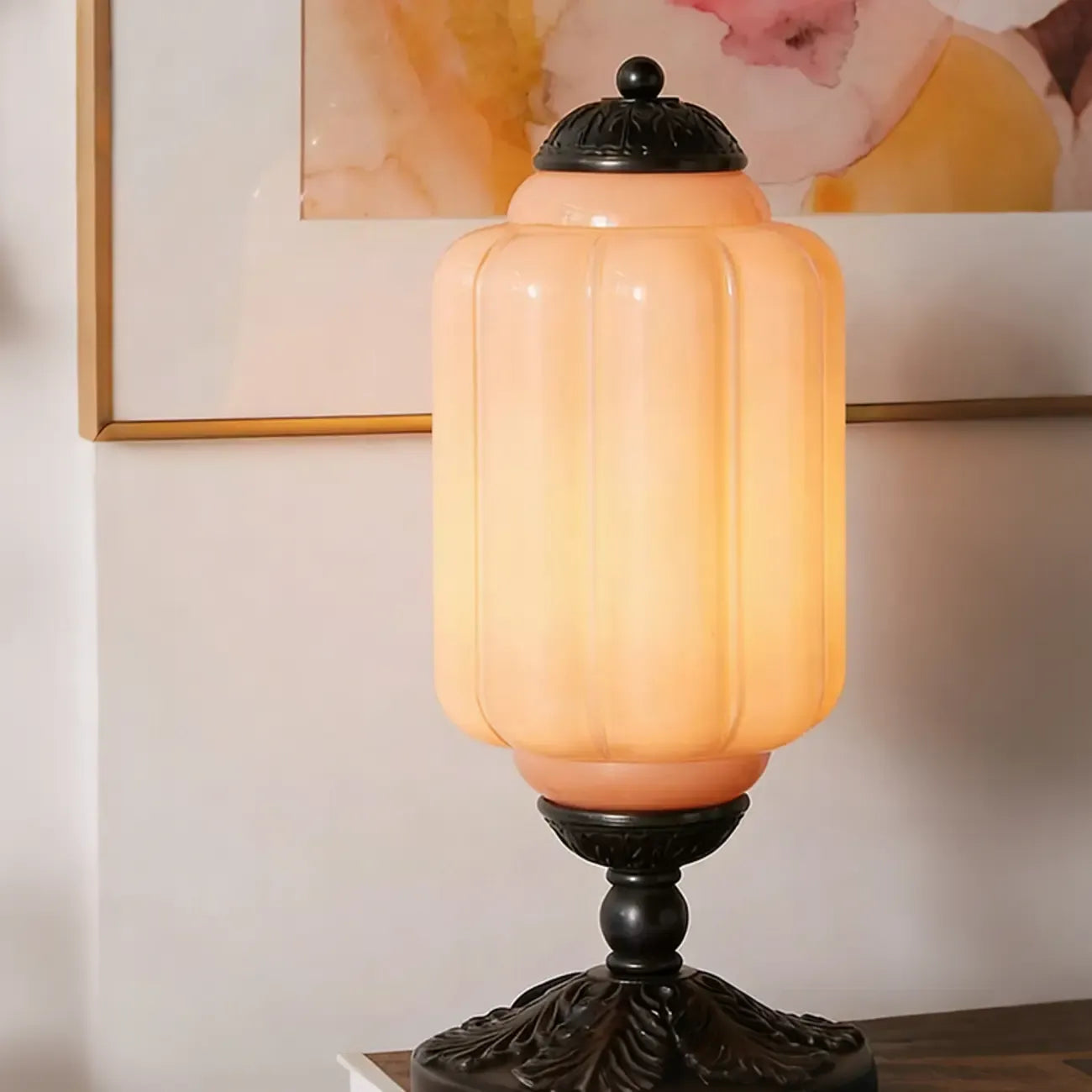 Lampe de table élégante en verre vert vintage avec pied en laiton