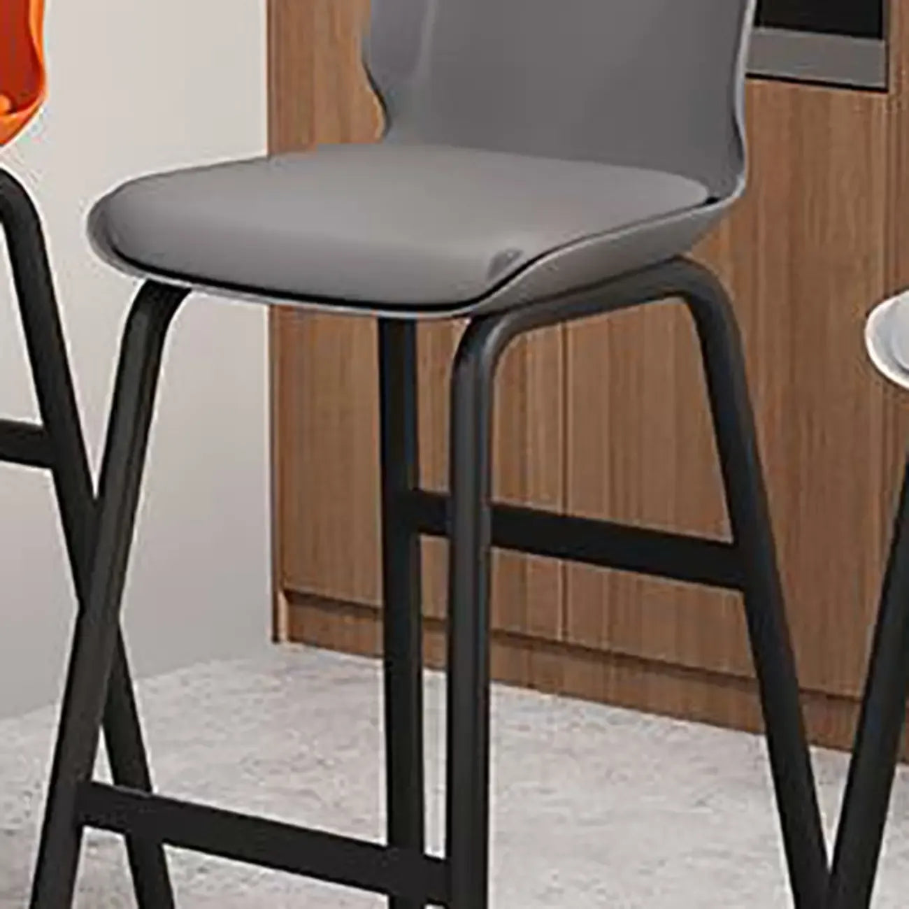 Tabouret de bar minimaliste en métal rembourré, hauteur comptoir