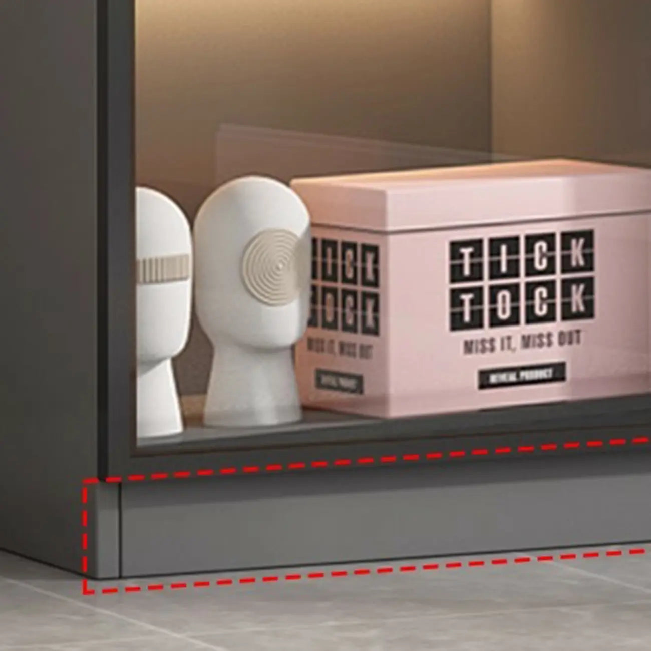 Vitrine en bois gris clair, simple et moderne