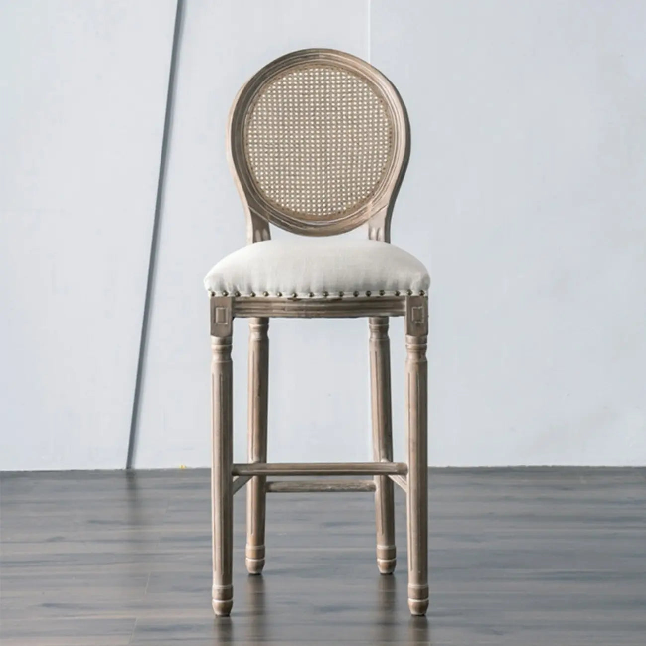 Tabourets de bar de style campagnard français en bois massif blanc avec dossier