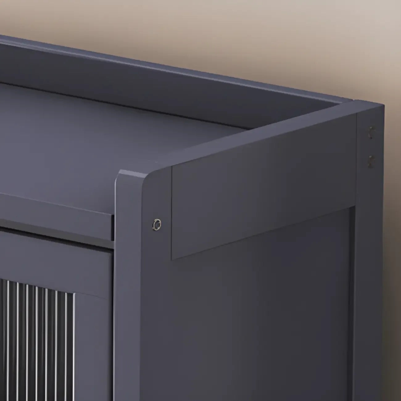 Bibliothèque de rangement étroite en bois gris à 5 niveaux avec portes