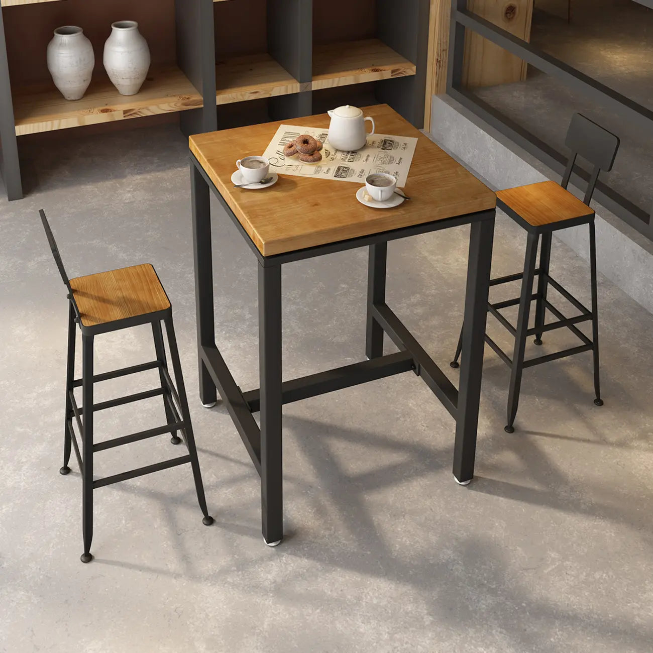 Table de bistrot carrée avec plateau en bois et repose-pieds en fer, plateau carré en bois et table de bistrot.
