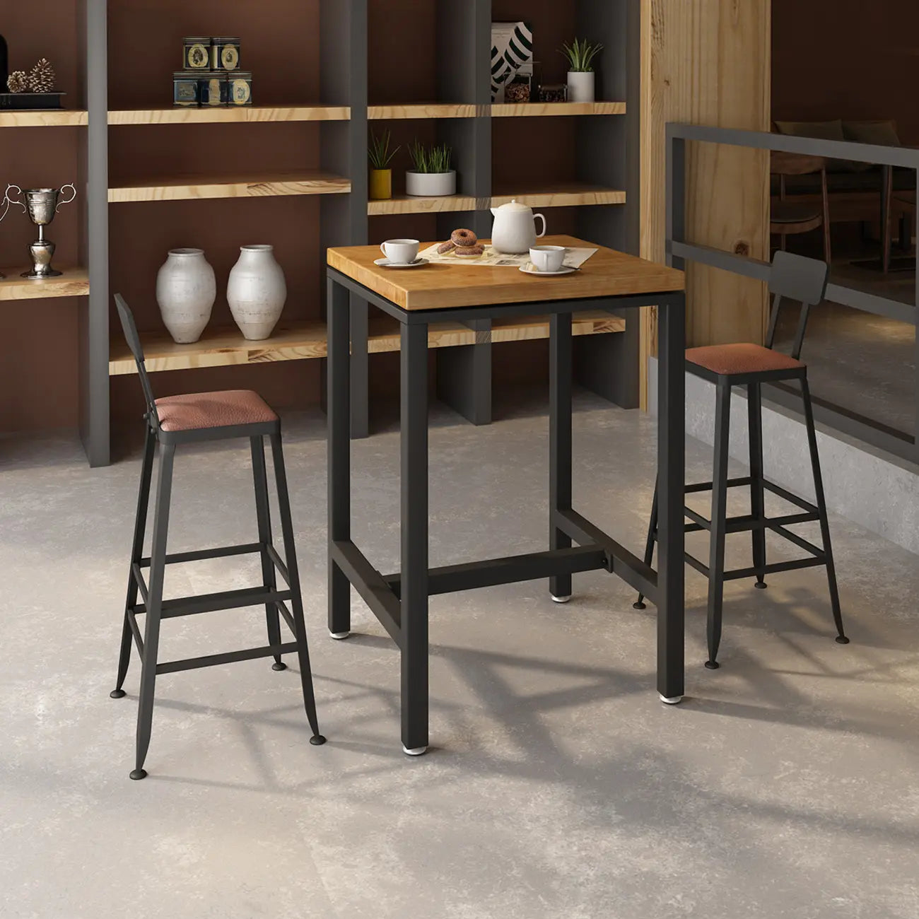 Table de bistrot carrée avec plateau en bois et repose-pieds en fer, plateau carré en bois et table de bistrot.