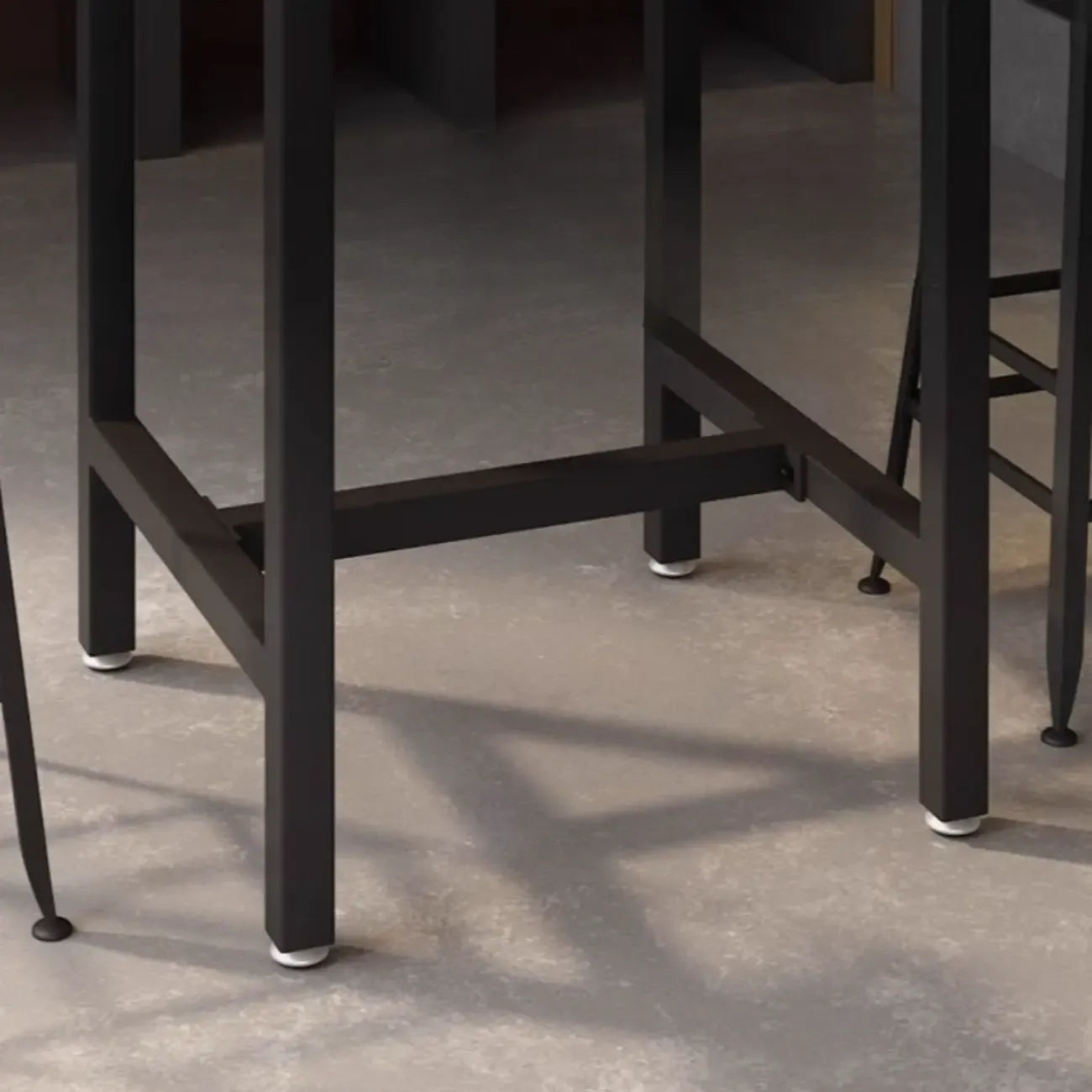 Table de bistrot carrée avec plateau en bois et repose-pieds en fer, plateau carré en bois et table de bistrot.