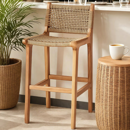 Tabouret de bar scandinave en bois et rotin
