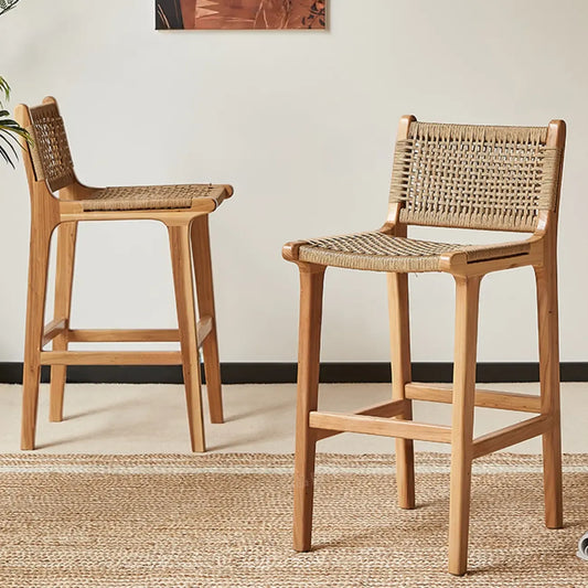 Tabouret de bar scandinave en bois et rotin