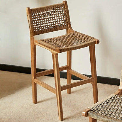 Tabouret de bar scandinave en bois et rotin