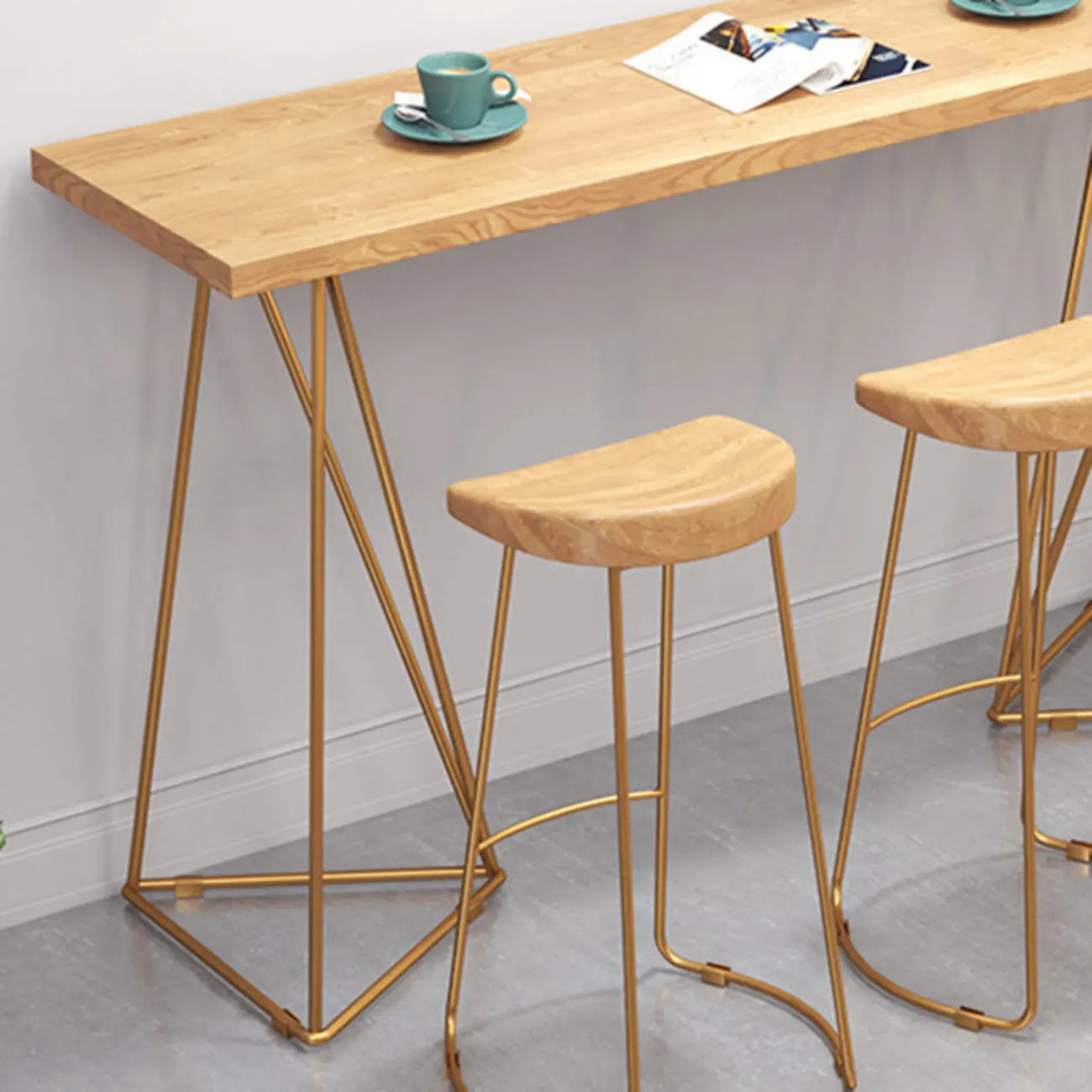 Tables de bar modernes glamour en bois naturel doré sur pied