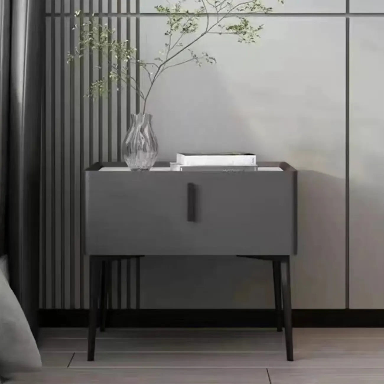 Table de chevet étroite moderne avec tiroir